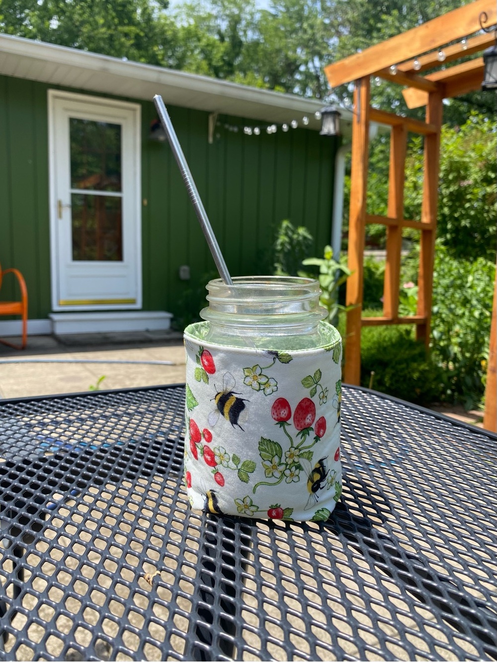 Bee & Strawberry Jar Cozy - White